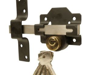 Long throw lock key lockable 70mm frame