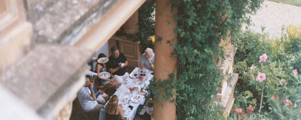 Host the Perfect Garden Gathering: DIY Tips for Outdoor Entertaining